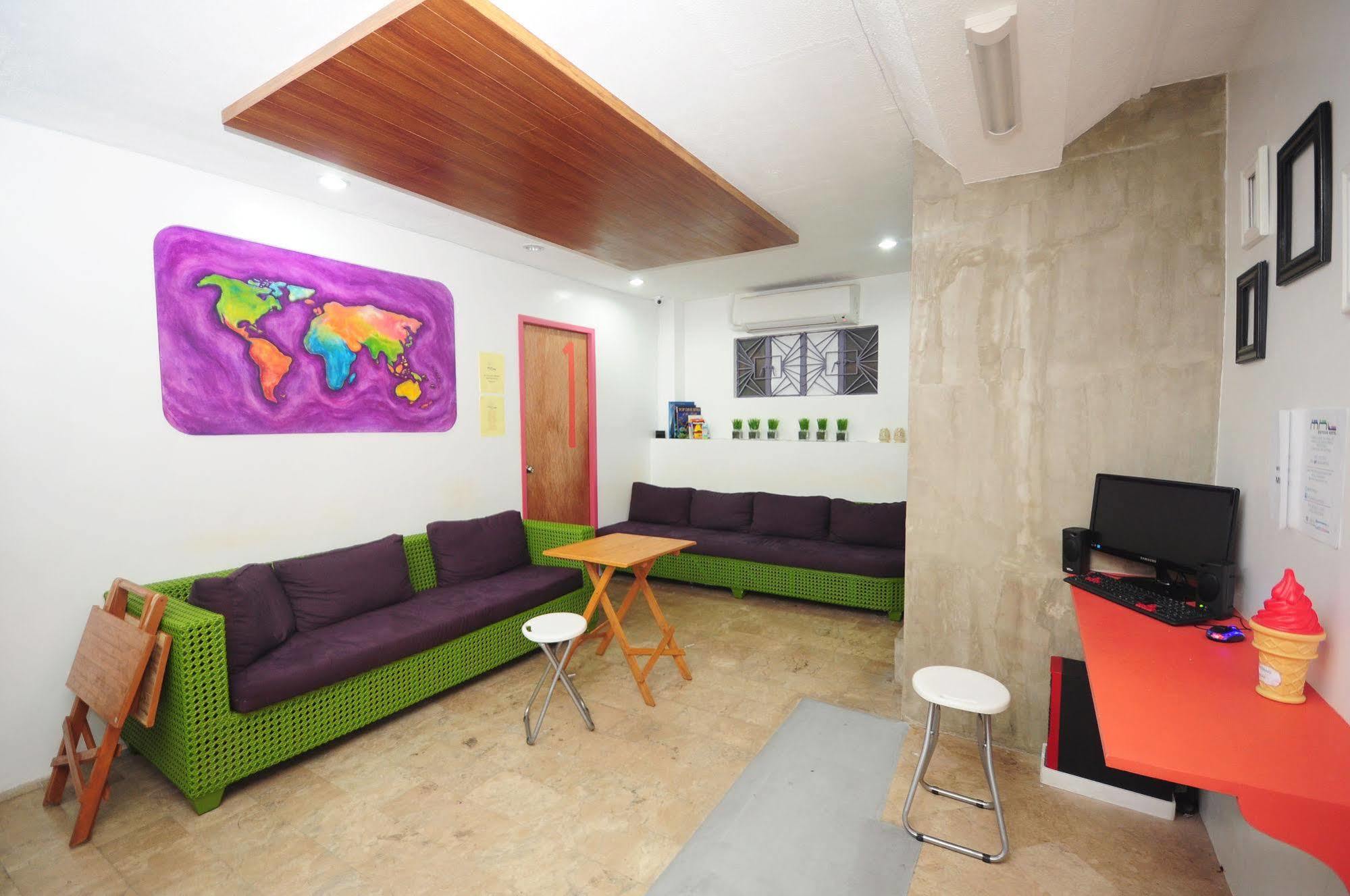 Mnl Boutique Hostel Makati City Екстер'єр фото