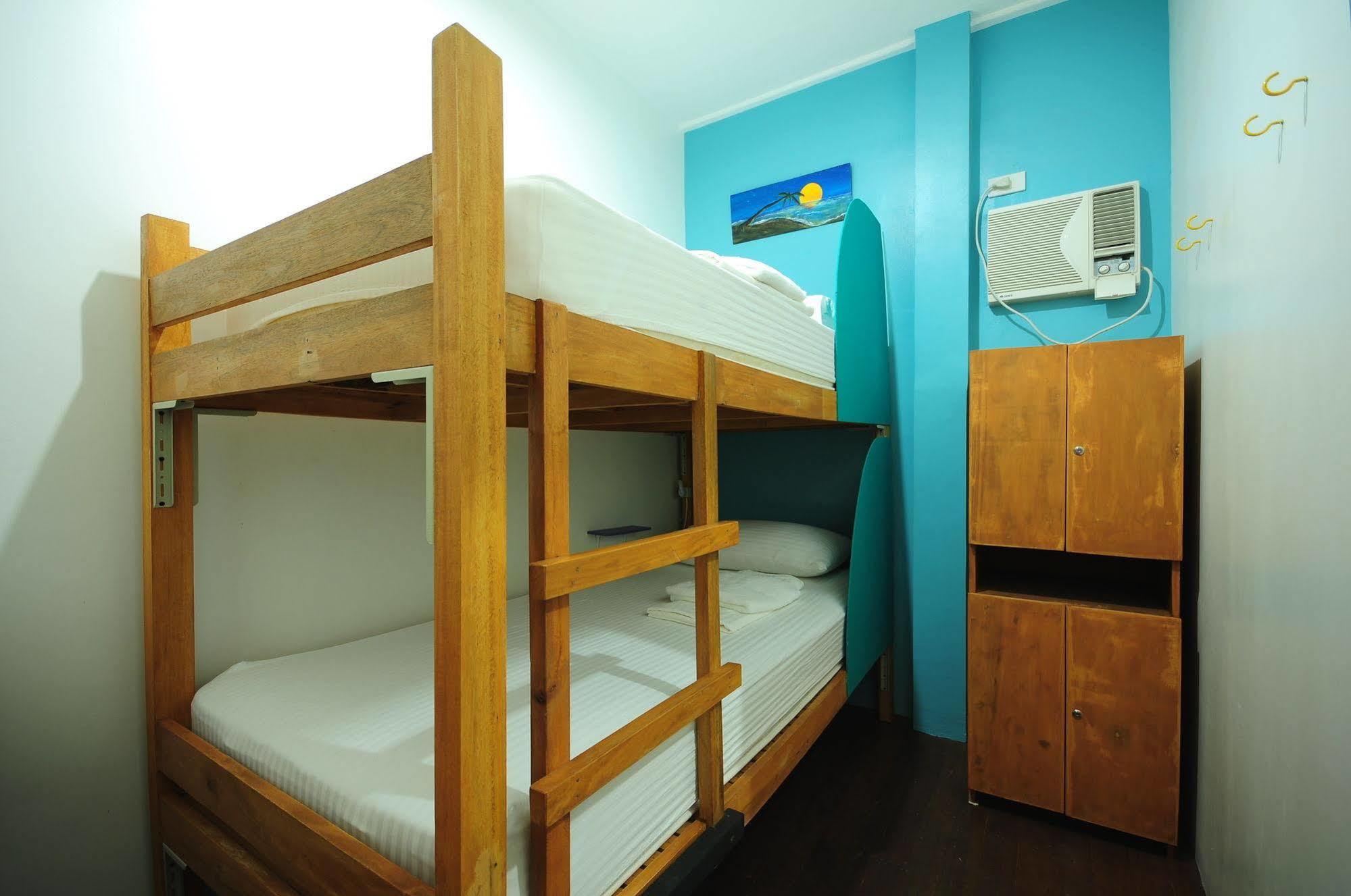 Mnl Boutique Hostel Makati City Екстер'єр фото